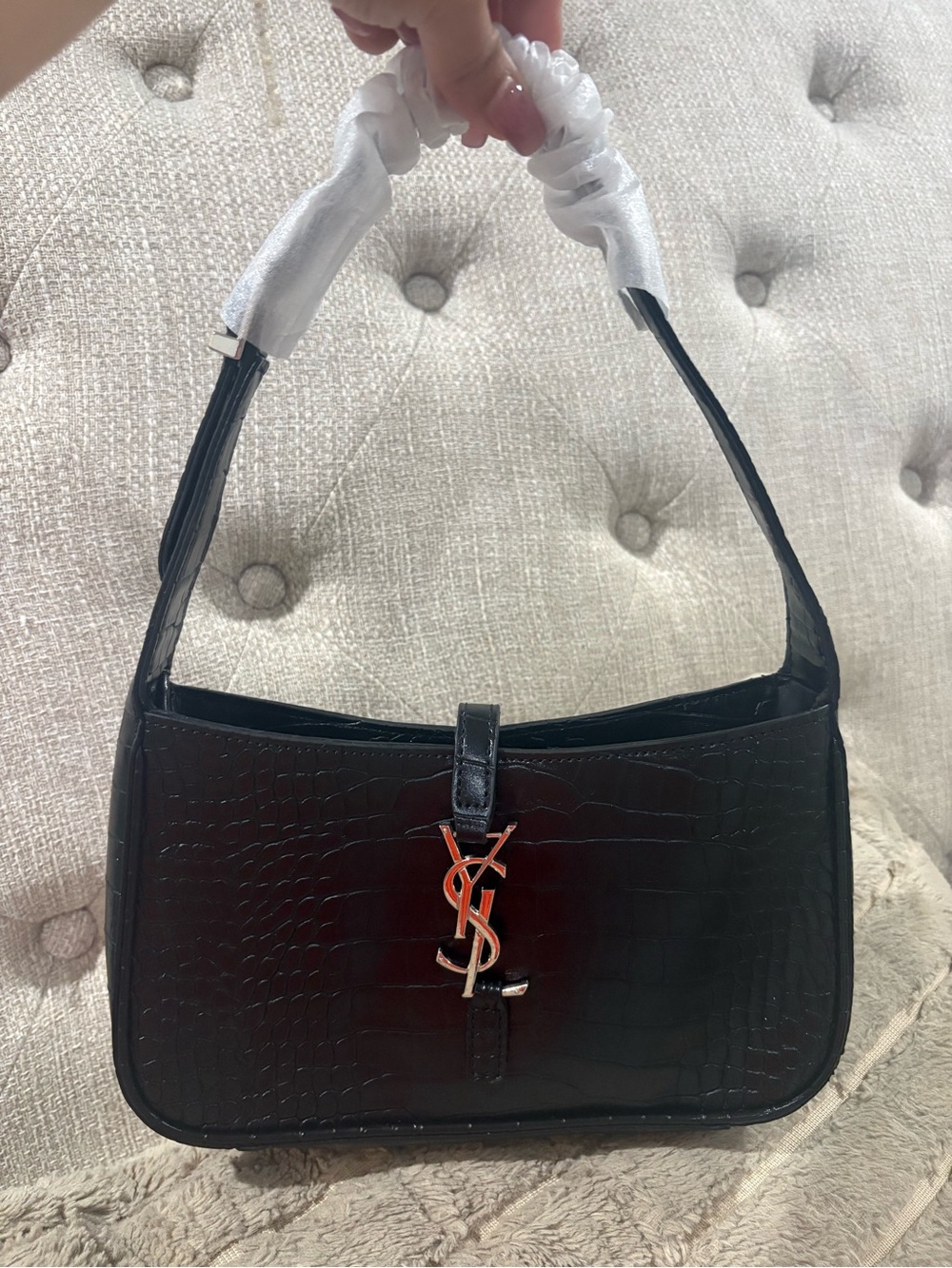 Non source croc style shoulder purse